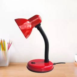 LAMPARA C/PIE  DE ESCRITORIO