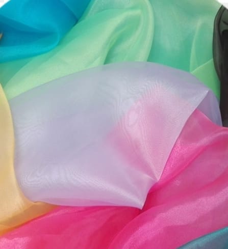 TELA ORGANZA CRISTAL AMARILLO
